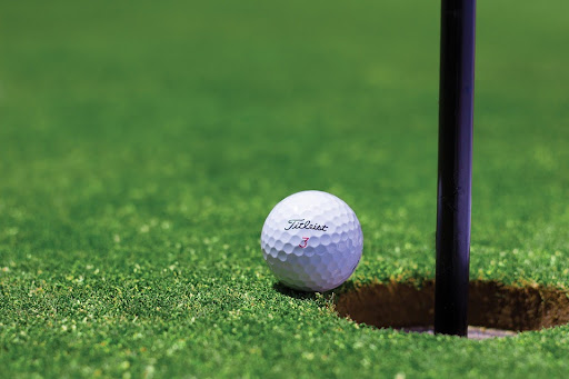 4 Reasons Why People Enjoy Playing Golf,